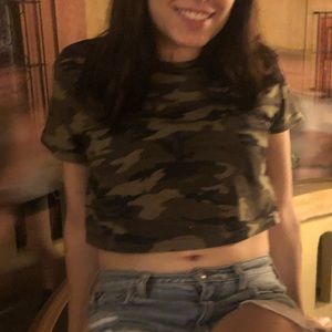 Camouflage crop top